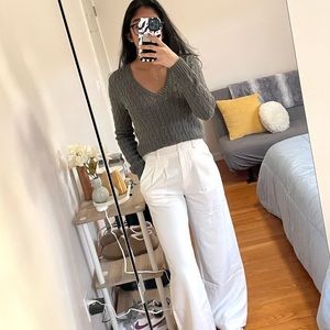 Ralph Lauren Grey V Neck Cableknit sweater size:M